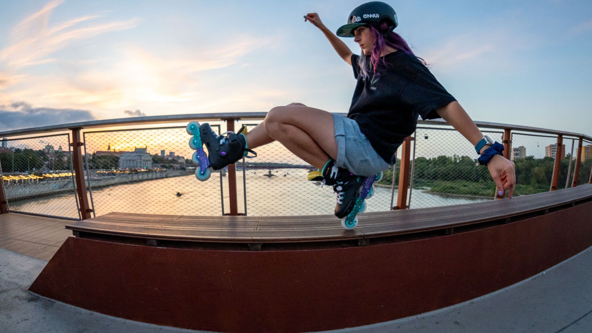 Powerslide Next freeskate inline kolečkové brusle urban Inlinespecial Praha